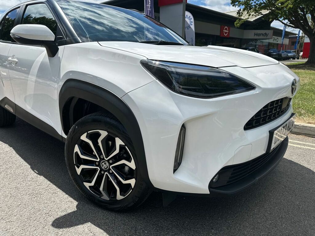 Toyota Yaris Cross 1.5 Hybrid Design Cvt GU23HZA White #3