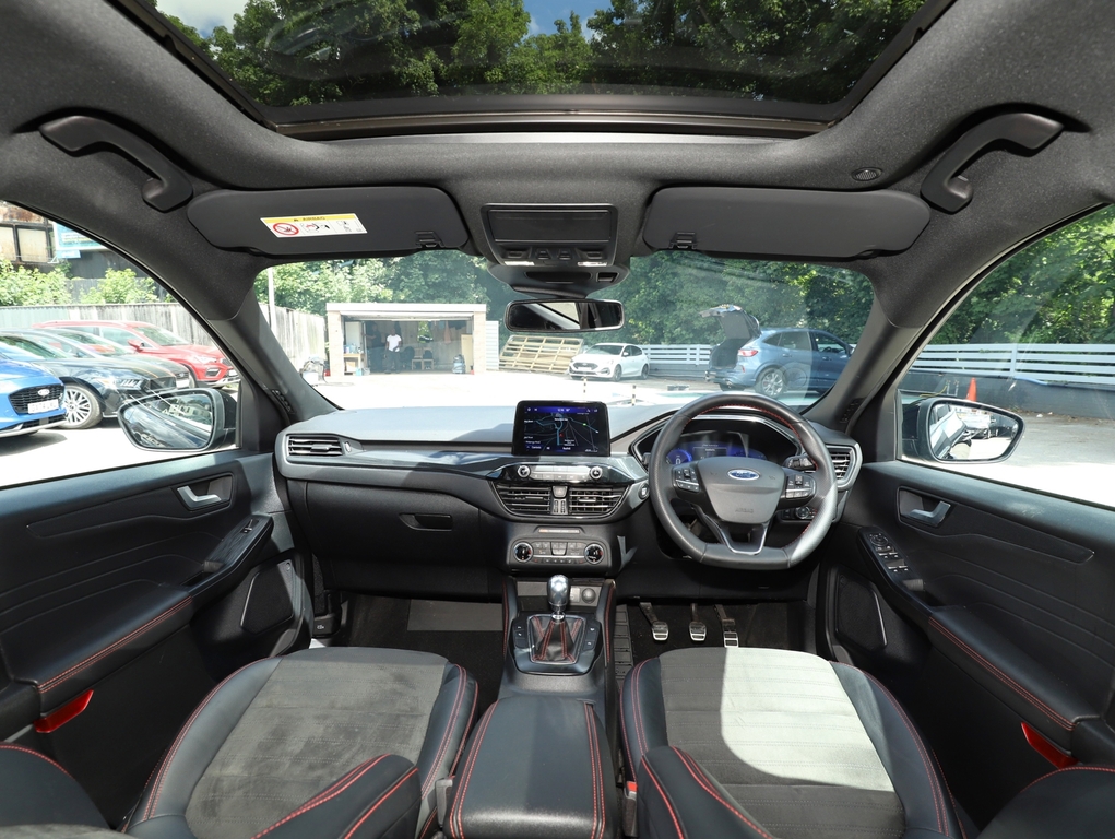 Ford Kuga 1.5 Ecoboost 150 St-line X Edition GY23XTV Black #3