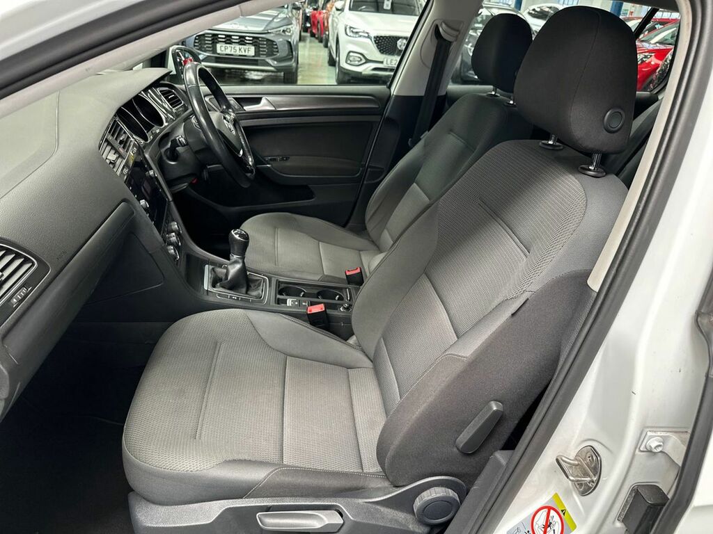 Volkswagen Golf 2.0 Tdi R-line Hatchback Dsg Euro 6 S Red #26