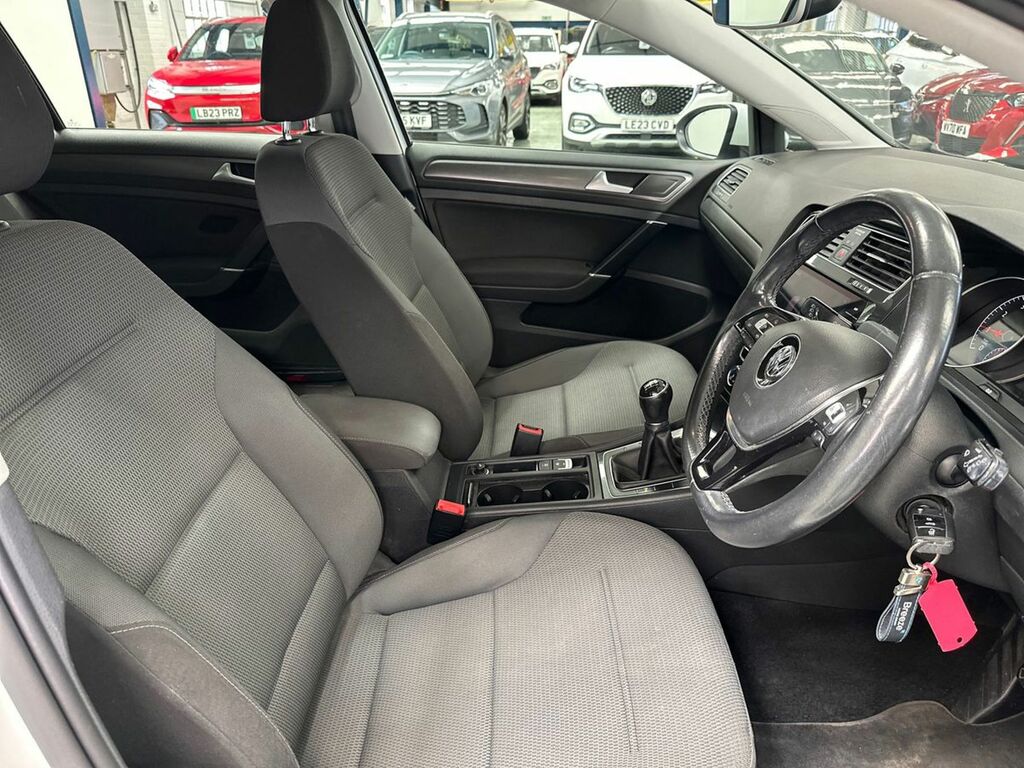 Volkswagen Golf 2.0 Tdi R-line Hatchback Dsg Euro 6 S Red #22