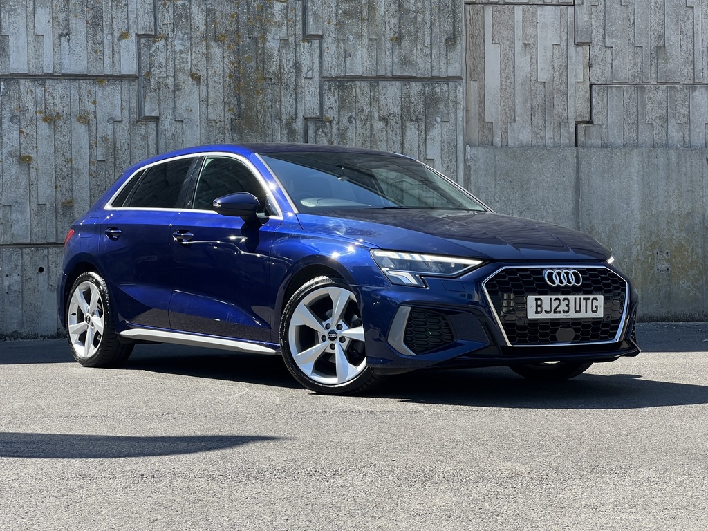 Audi A3 30 Tfsi S Line Blue