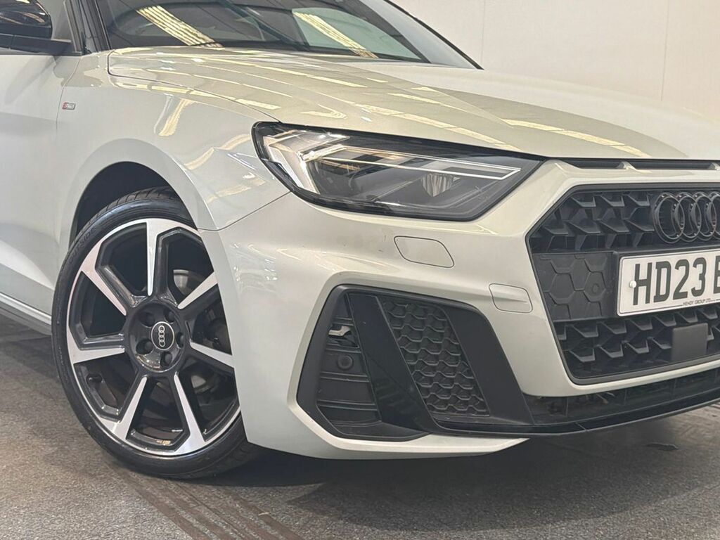Audi A1 30 Tfsi 110 Black Edition HD23EAF Silver #3