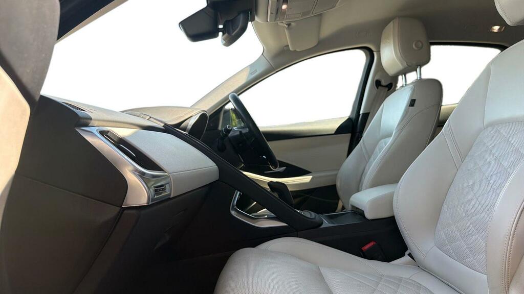 Jaguar E-Pace 2.0D 180 Hse OX19HLZ Silver #3