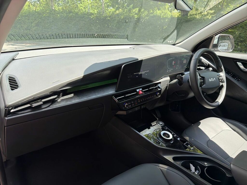 Kia Niro 1.6 Gdi 11.1Kwh 2 Suv Plug-in Hybrid Dc Grey #25