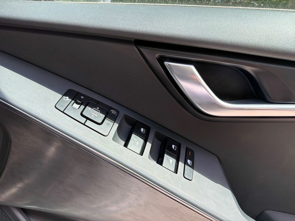 Kia Niro 1.6 Gdi 11.1Kwh 2 Suv Plug-in Hybrid Dc Grey #40