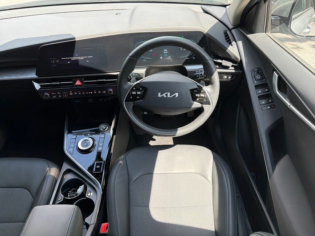 Kia Niro 1.6 Gdi 11.1Kwh 2 Suv Plug-in Hybrid Dc Grey #32