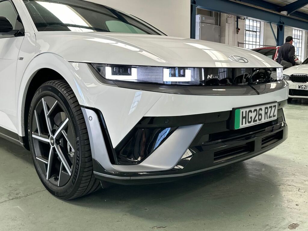 Hyundai Ioniq 5 168Kw N Line S 84 Kwh White #3