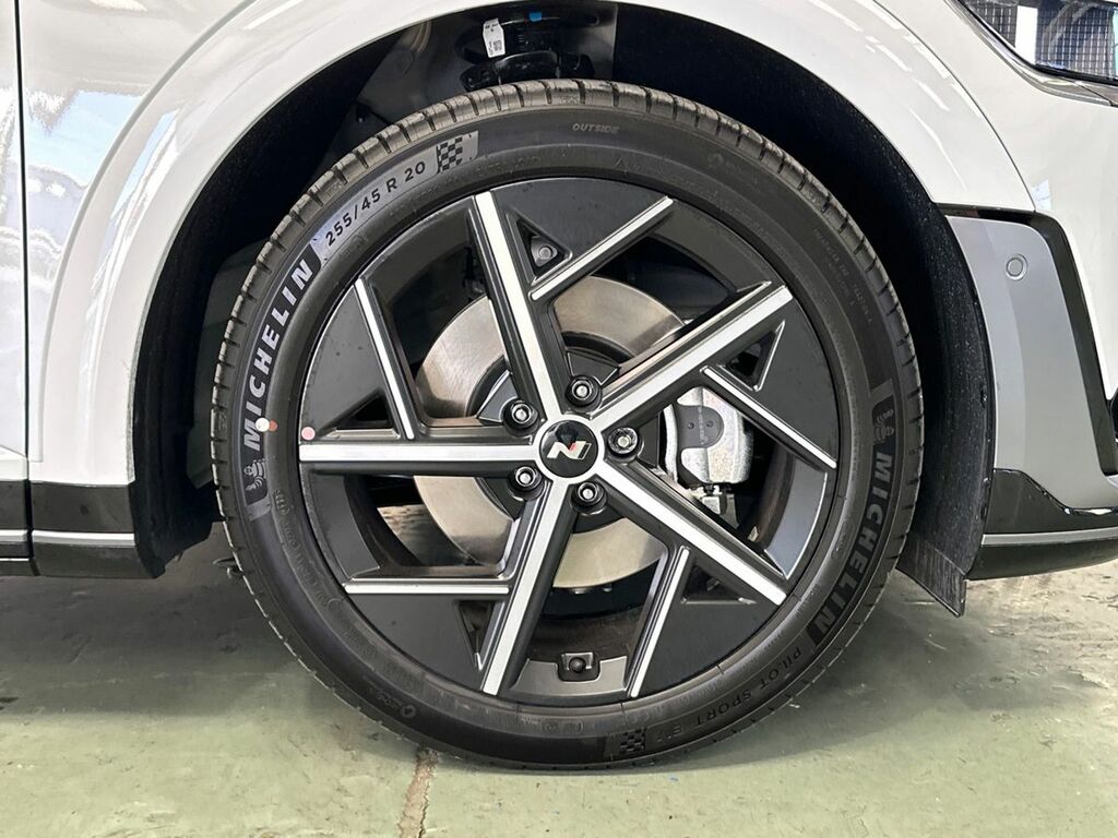 Hyundai Ioniq 5 84Kwh Ultimate Hatchback Awd 32 Grey #10