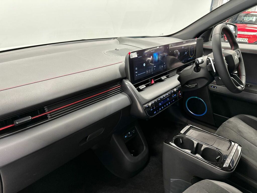 Hyundai Ioniq 5 84Kwh Ultimate Hatchback Awd 32 Grey #25