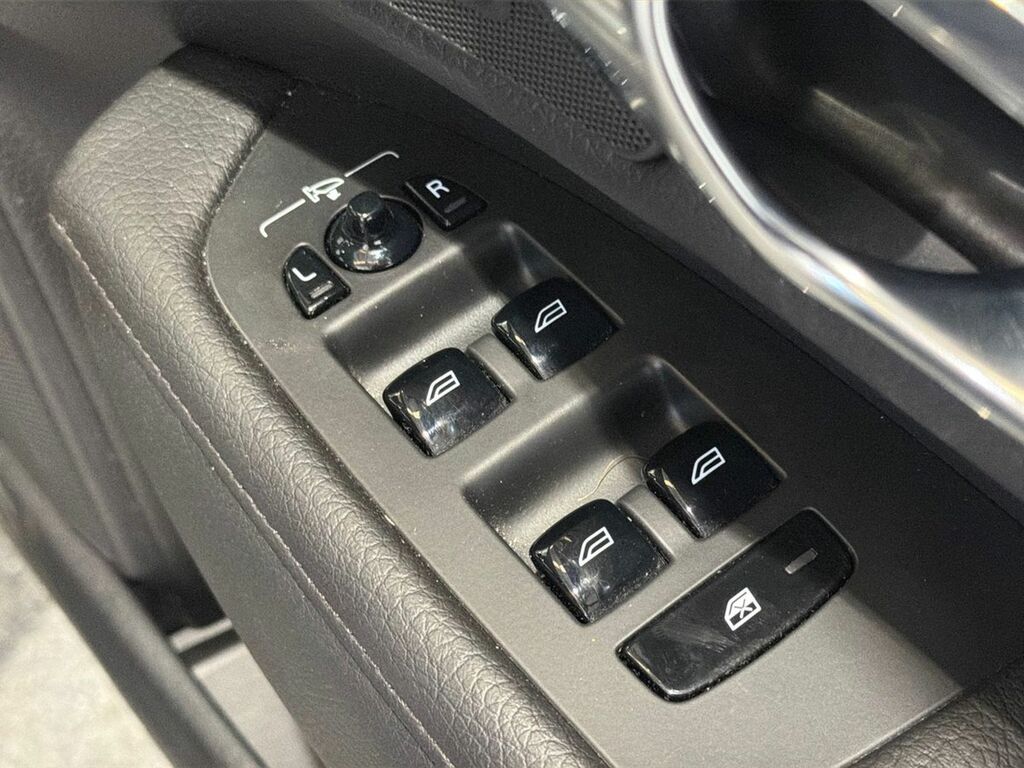 Volvo V90 Recharge Inscription, T6 Awd Plug-in Hybrid Blue #40