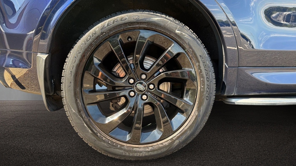 Land Rover Discovery Sport Discovery Sport D 4X2 Black #7