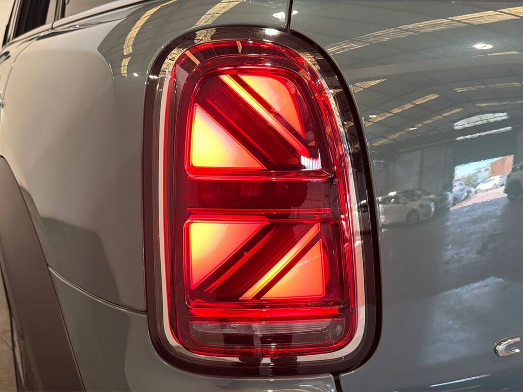 Mini Countryman 1.5 Cooper Exclusive Suv Steptronic Eur Black #49