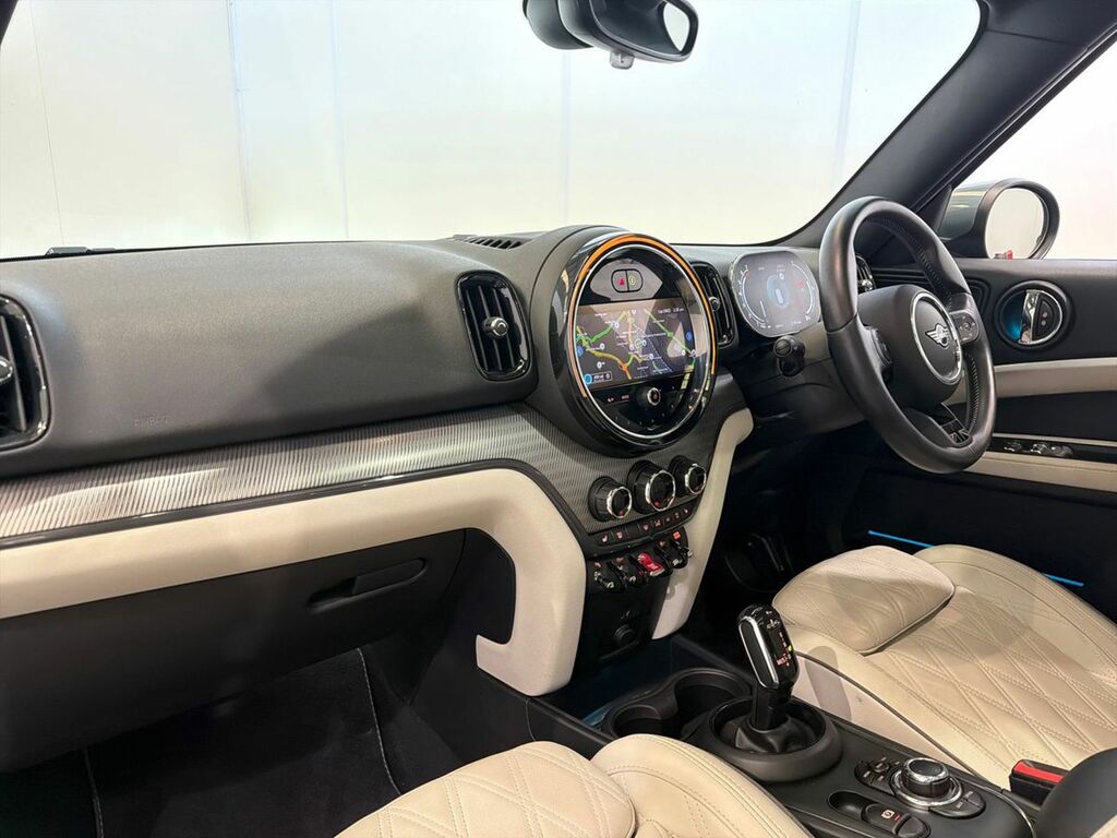 Mini Countryman 1.5 Cooper Exclusive Suv Steptronic Eur Black #25