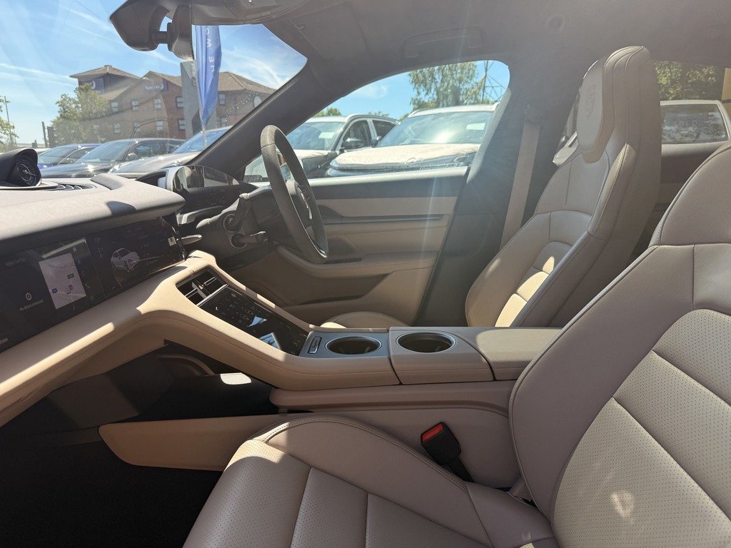 Porsche Taycan 560Kw Turbo S 93Kwh 5 Seat Grey #11