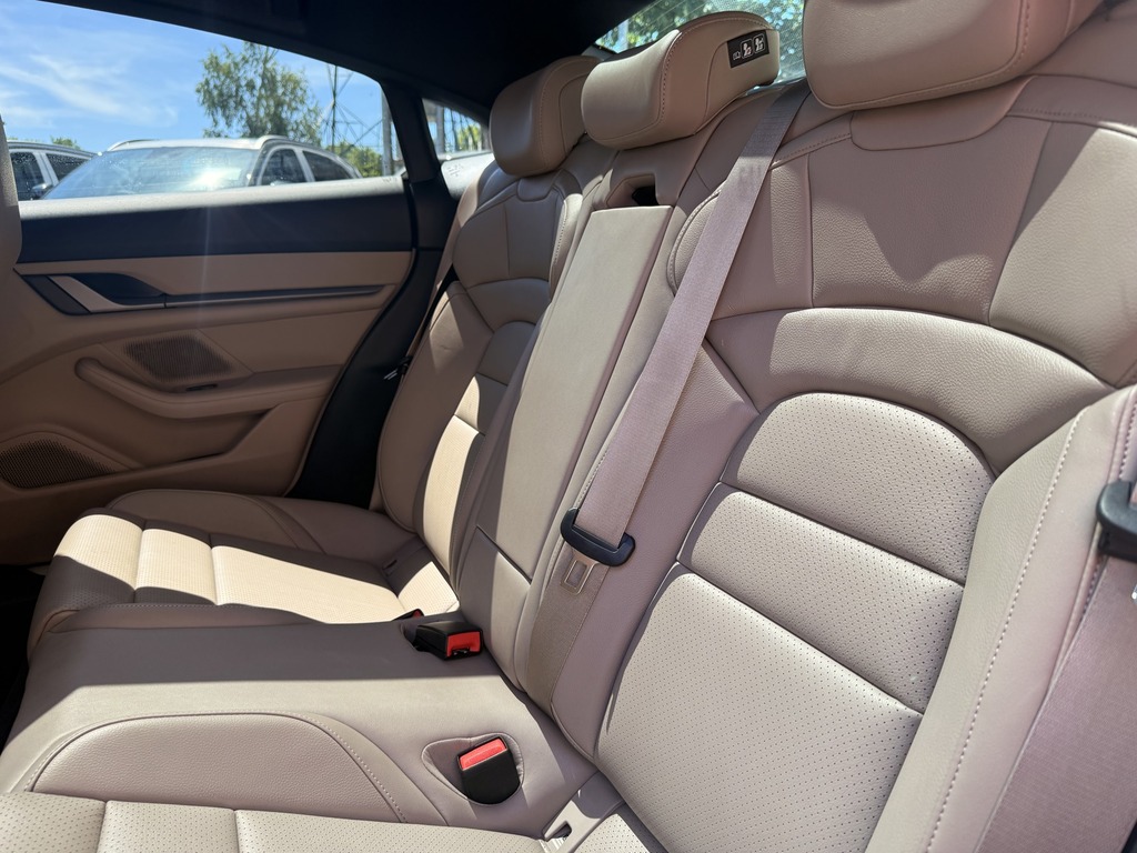 Porsche Taycan 560Kw Turbo S 93Kwh 5 Seat Grey #46