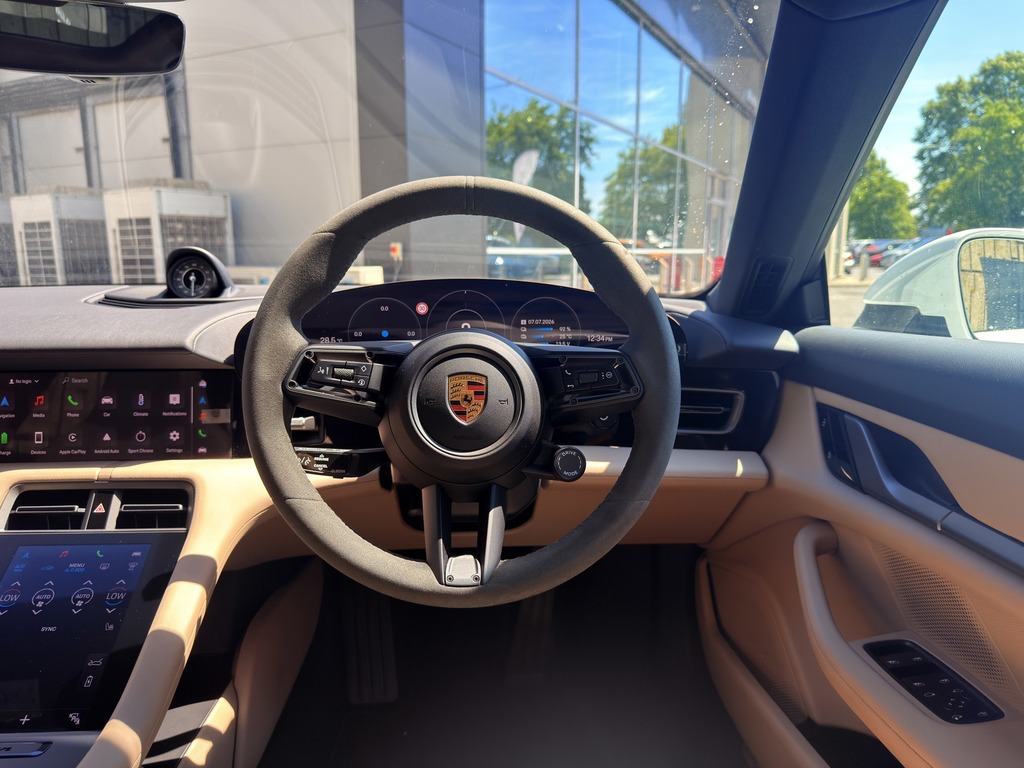 Porsche Taycan 560Kw Turbo S 93Kwh 5 Seat Grey #37