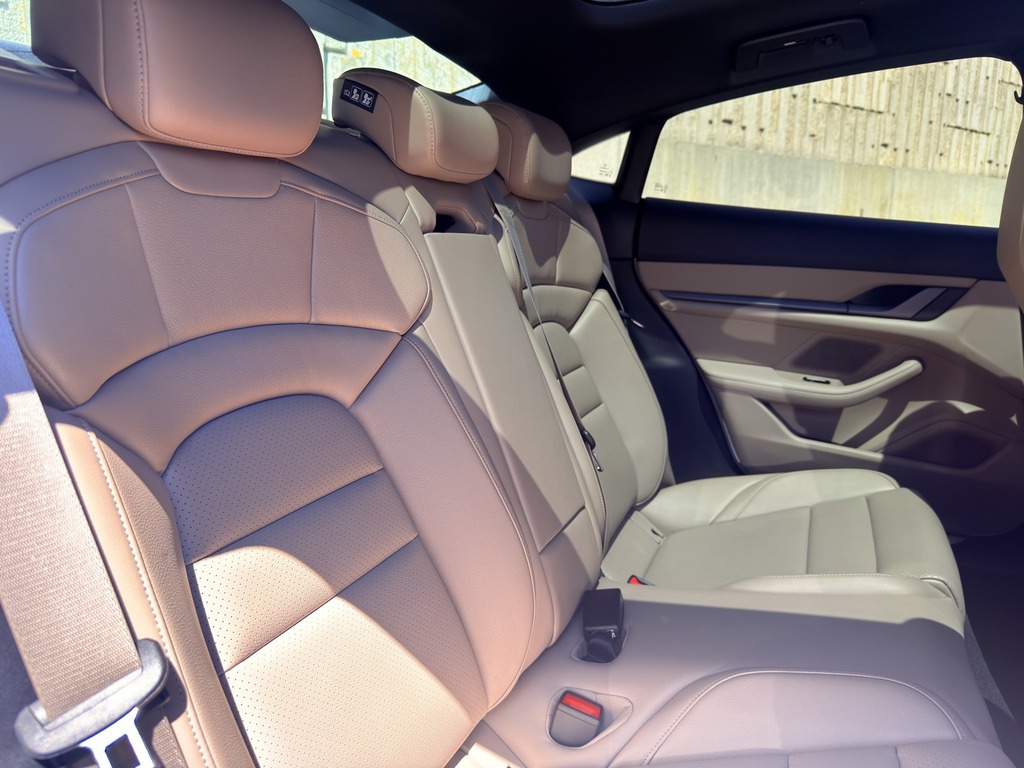 Porsche Taycan 560Kw Turbo S 93Kwh 5 Seat Grey #31