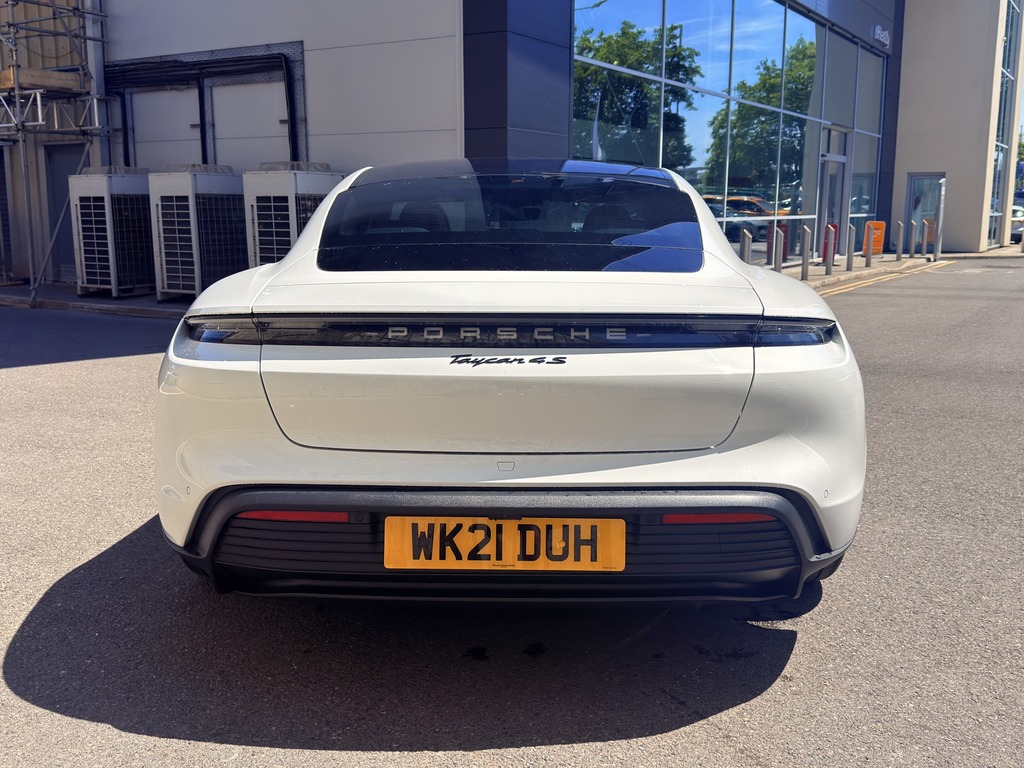 Porsche Taycan 560Kw Turbo S 93Kwh 5 Seat Grey #8