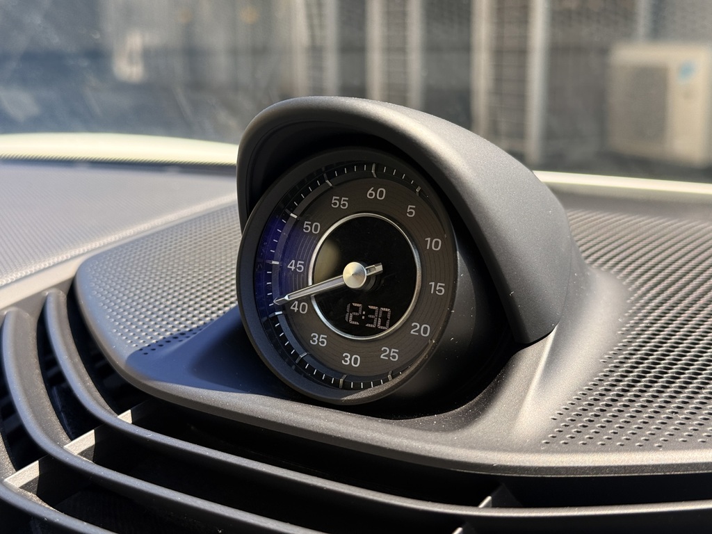 Porsche Taycan 560Kw Turbo S 93Kwh 5 Seat Grey #18