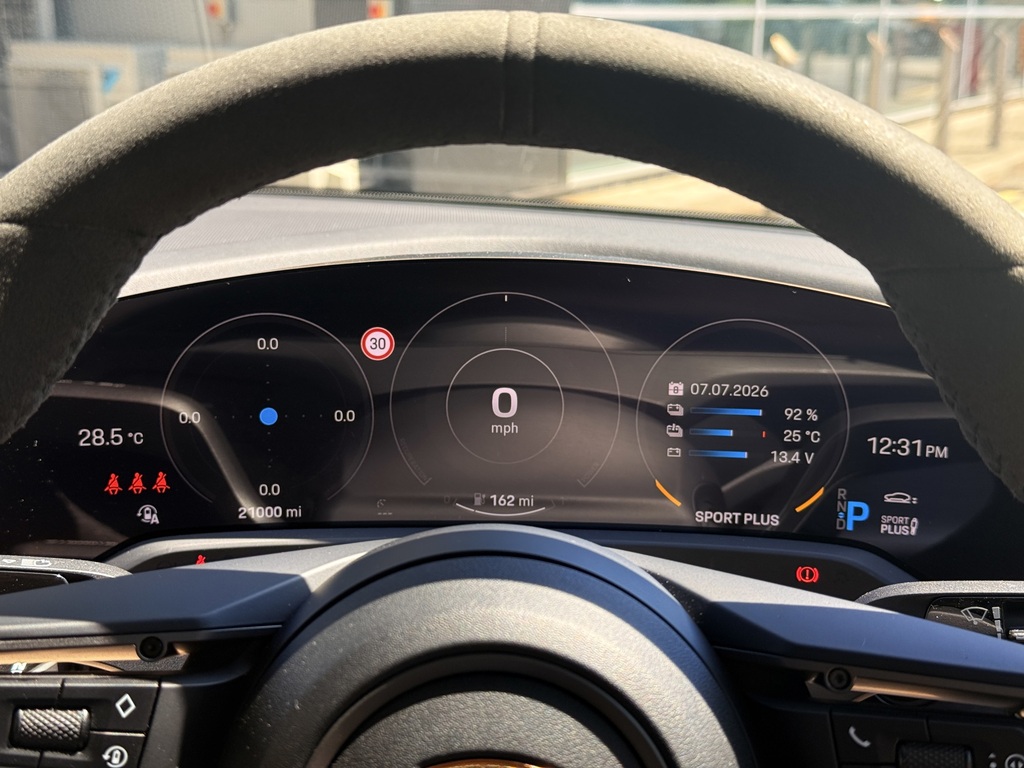 Porsche Taycan 560Kw Turbo S 93Kwh 5 Seat Grey #22