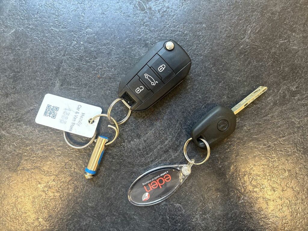 Vauxhall Corsa 1.2 Se Premium HN20CJZ Grey #6