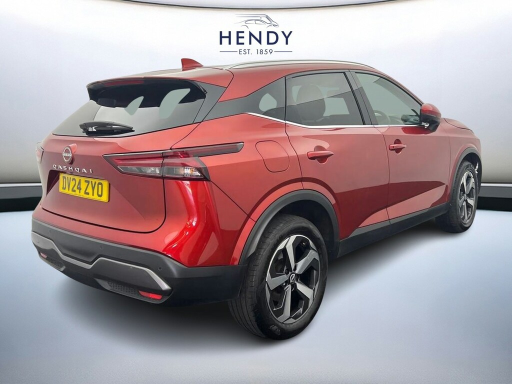 Nissan Qashqai 1.3 Dig-t Mh N-connecta DV24ZYO Red #4