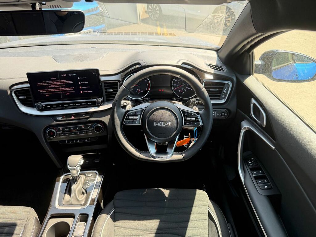 Kia Xceed Gt-line Black #31