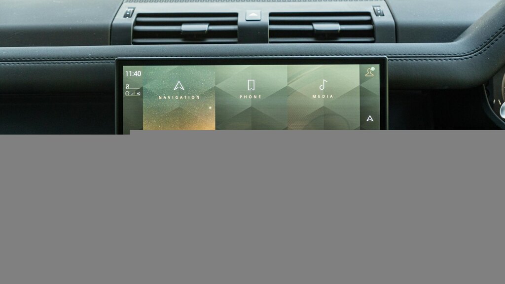 Land Rover Defender 90 3.0 D250 X-dynamic Se 90 HJ74ZFT Black #3