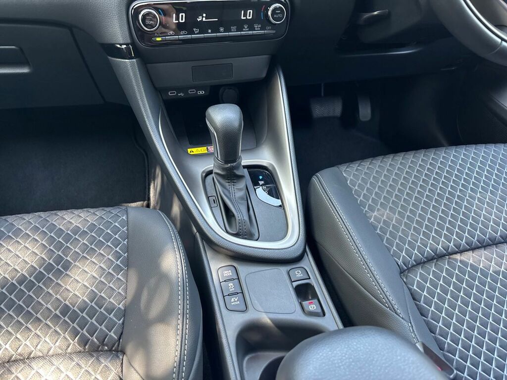 Mazda 2 1.5 E-skyactiv G Mhev Centre-line Hatchback Pe Blue #45