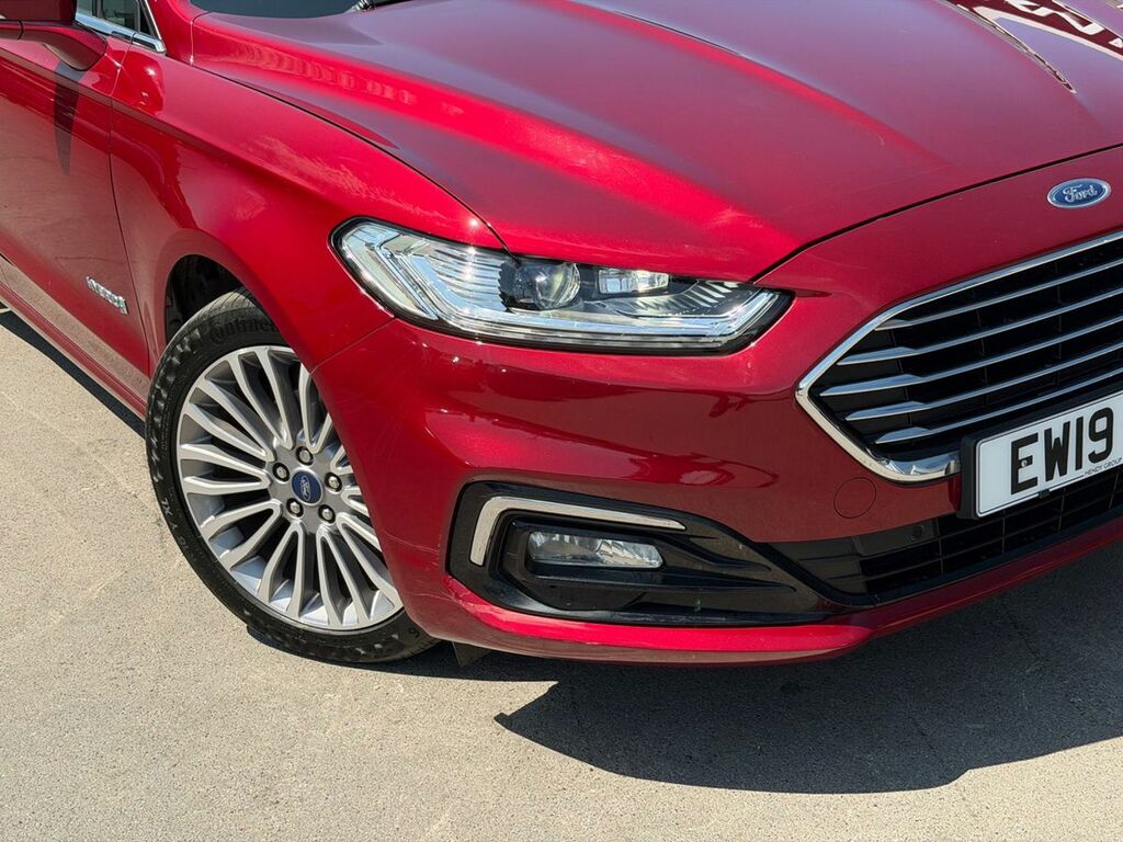 Ford Mondeo 2.0 Hybrid Titanium Edition Red #3