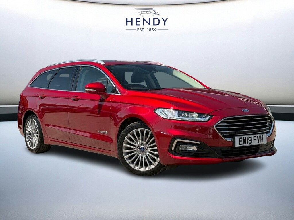 Ford Mondeo 2.0 Hybrid Titanium Edition Red