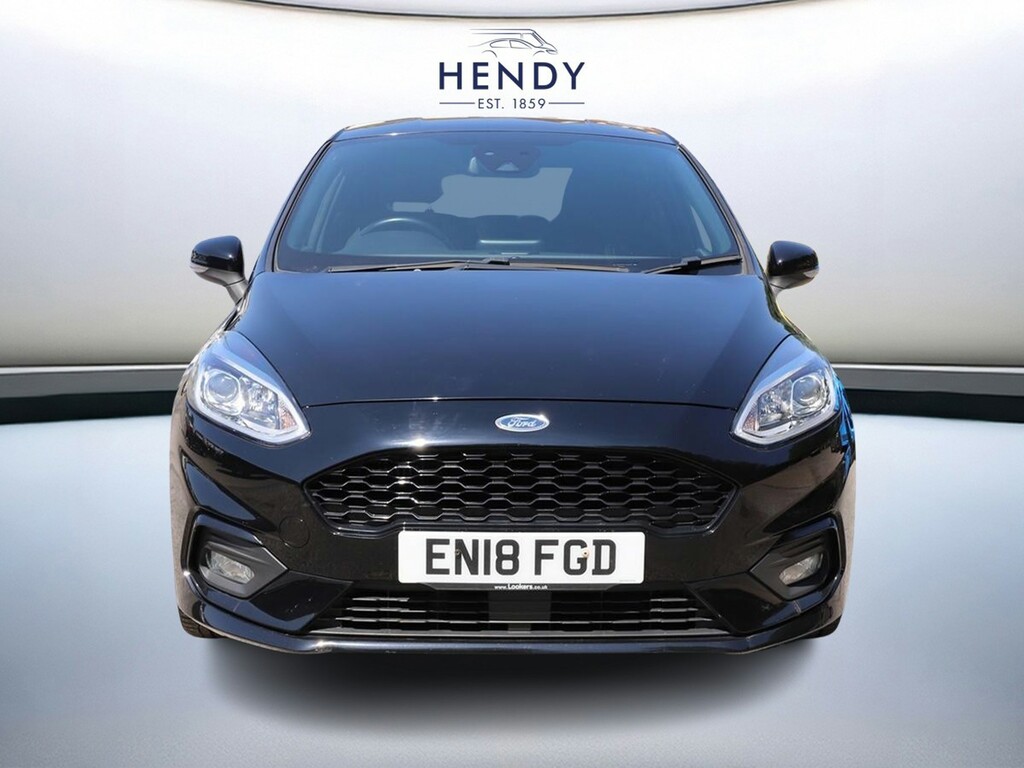 Ford Fiesta Hatchback Red #9