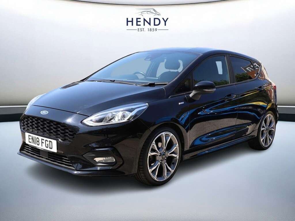 Ford Fiesta Hatchback Red #8