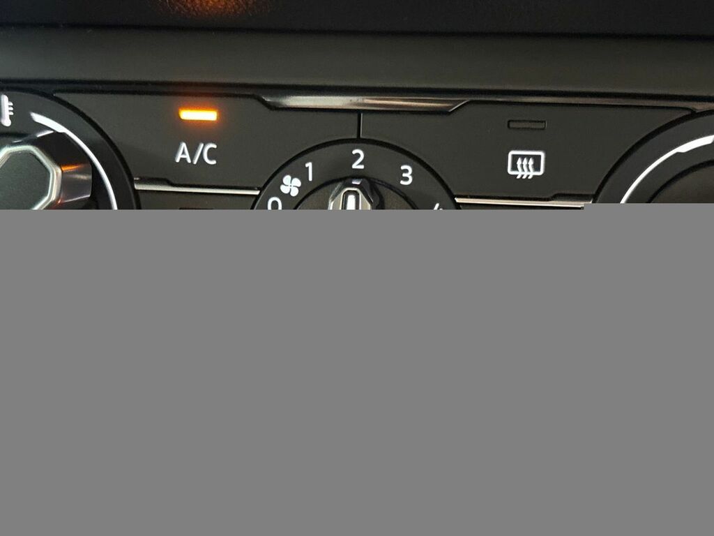 Volkswagen Polo 1.0 Tsi Life VA23OUV Silver #2