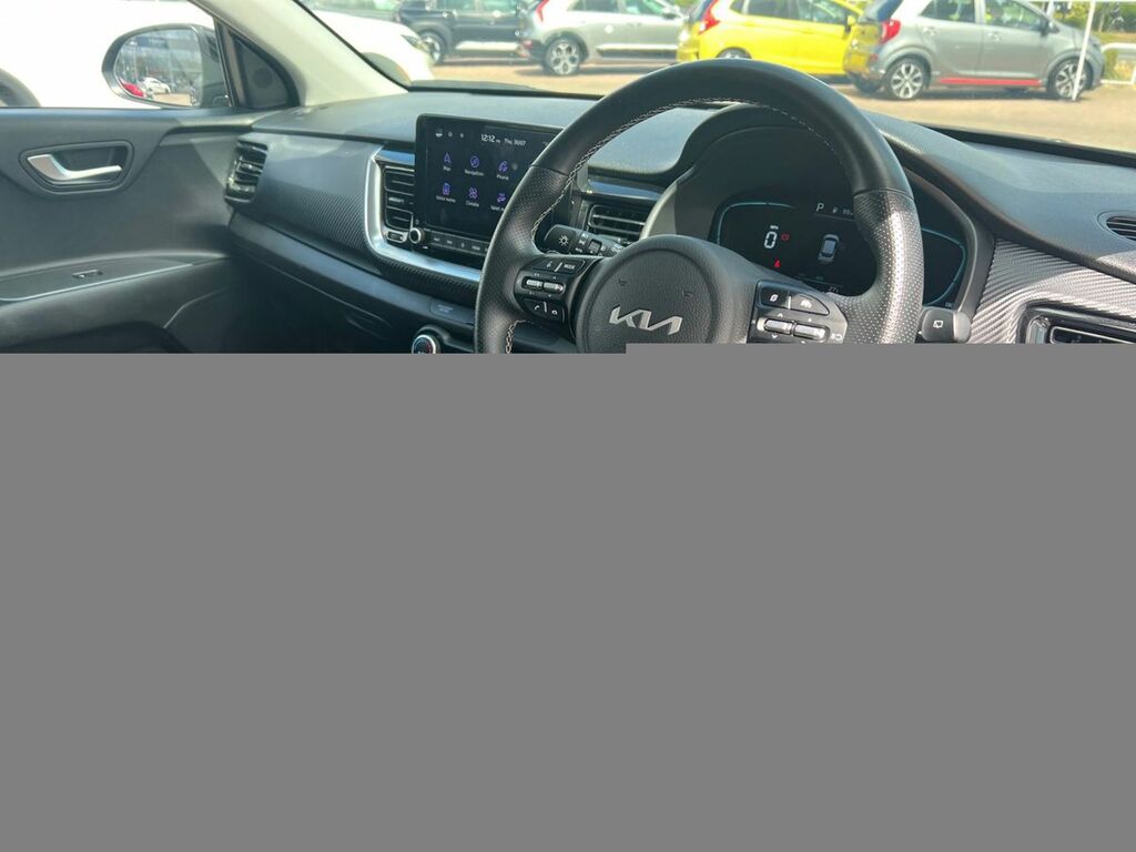 Kia Stonic 1.0T Gdi 48V 98 Gt-line S Dct CA74XVZ Black #5