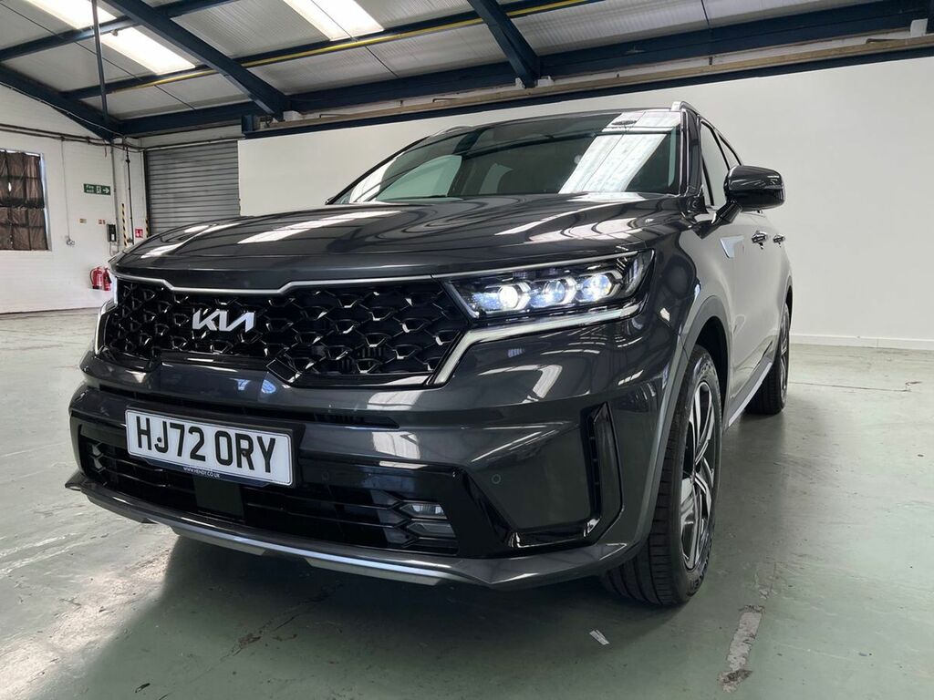 Kia Sorento 4 White #14
