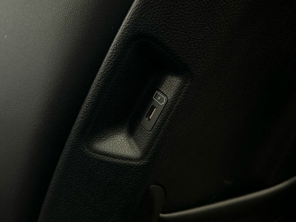 Kia Sorento 4 Black #49