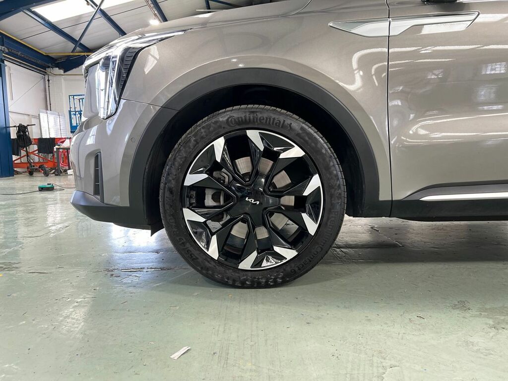 Kia Sorento 4 Black #10