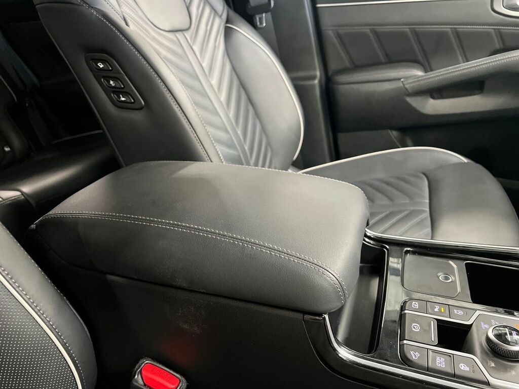 Kia Sorento 4 Black #55