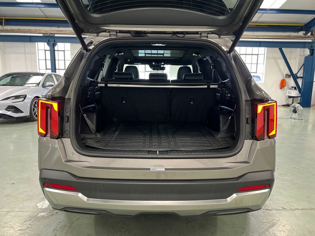 Kia Sorento 4 Black #17