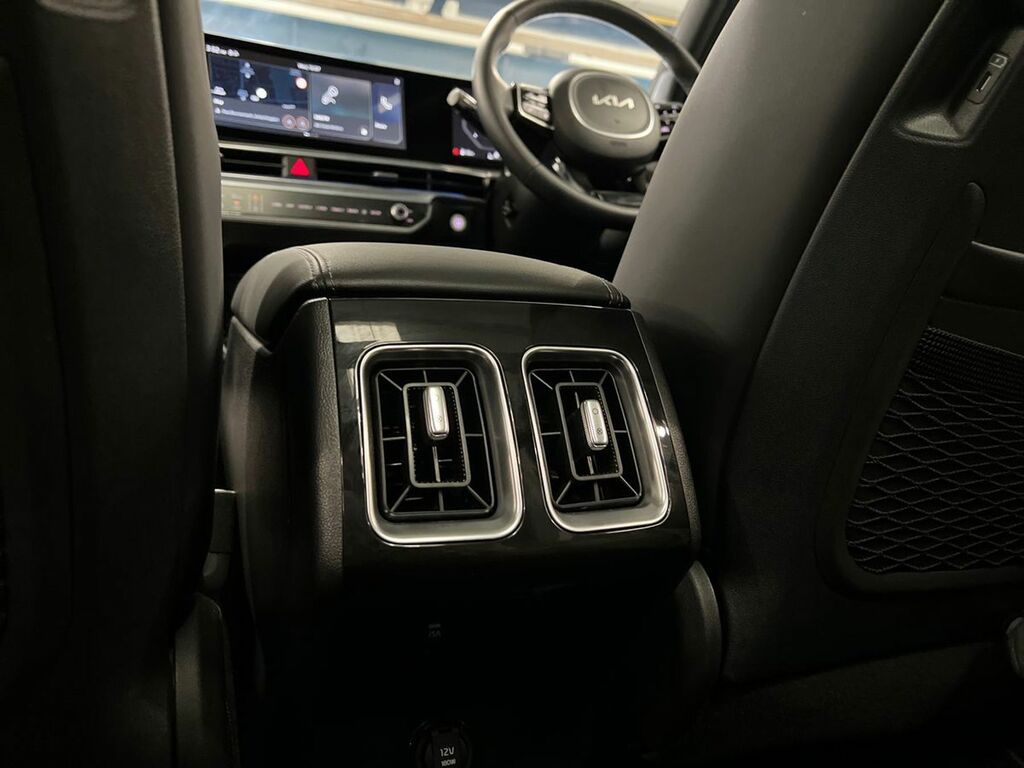 Kia Sorento 4 Black #48