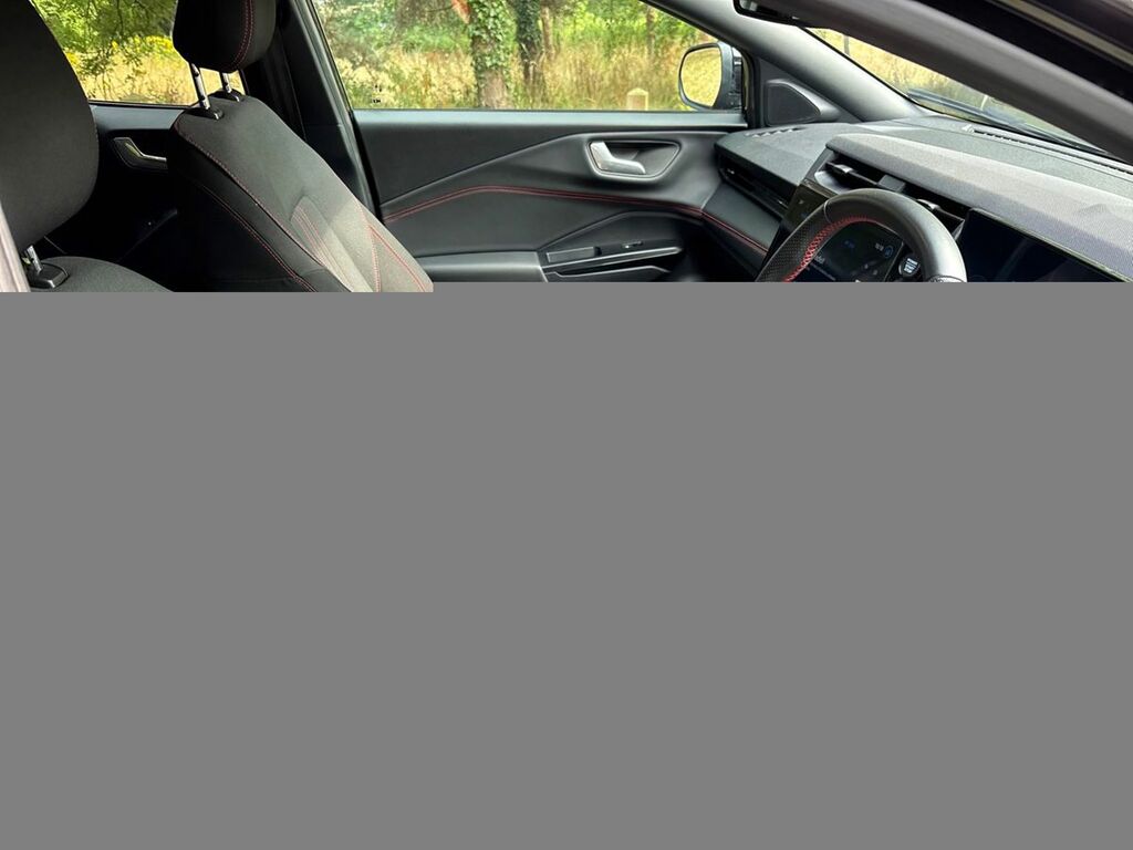 Ford Puma 1.0 Ecoboost Hybrid Mhev St-line Black