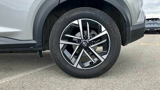Nissan Juke 1.6 Hybrid N-connecta OW25DZA Silver #6