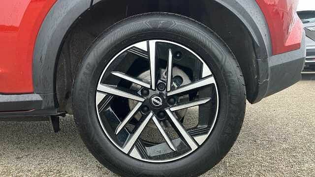 Nissan Juke 1.6 Hybrid N-connecta OV25ZRO Red #6