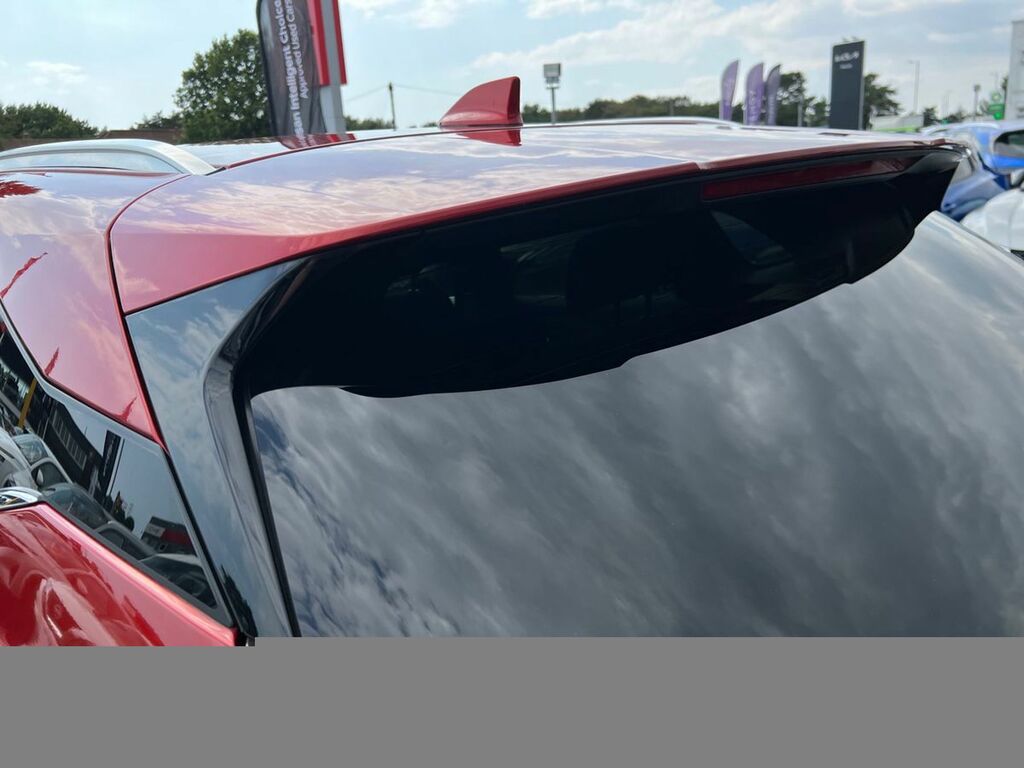 Nissan Qashqai 1.3 Dig-t Mh N-connecta Red #3