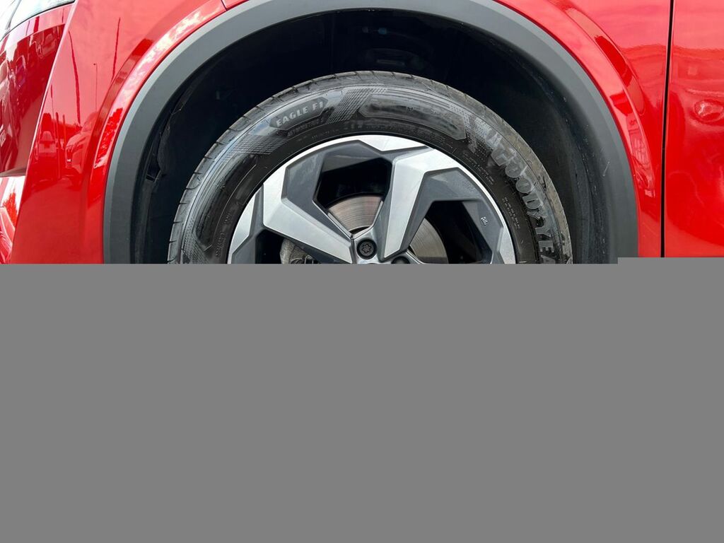 Nissan Qashqai 1.3 Dig-t Mh N-connecta Red #2