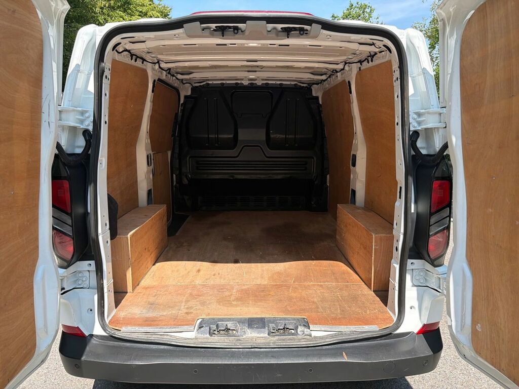 Ford Transit Custom 2.0 Ecoblue 110Ps H1 Van Leader #14