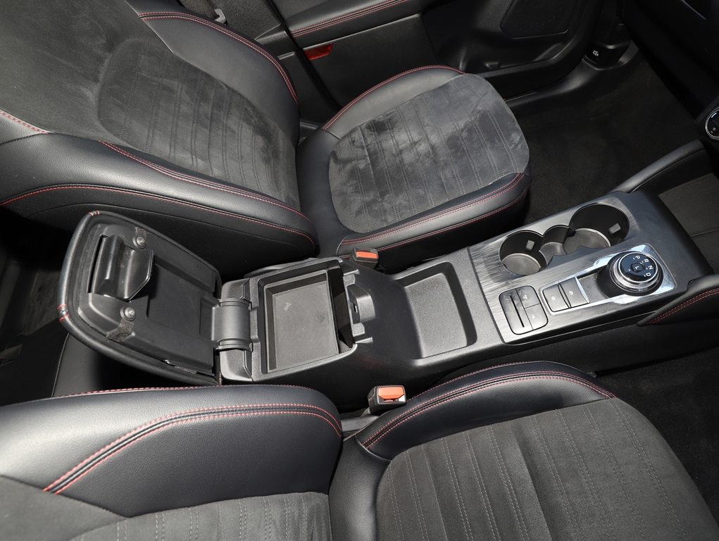 Ford Kuga Grey #46
