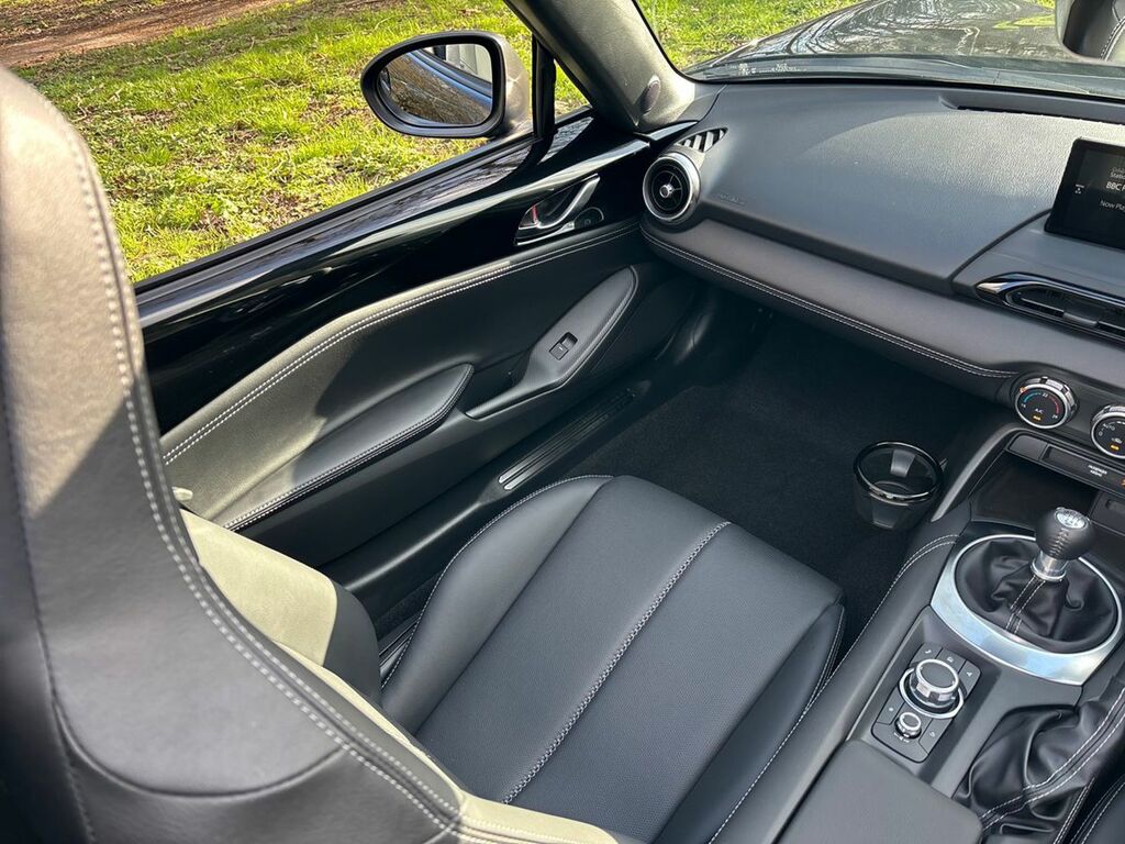 Mazda MX-5 1.5 132 Exclusive-line Convertible Grey #29