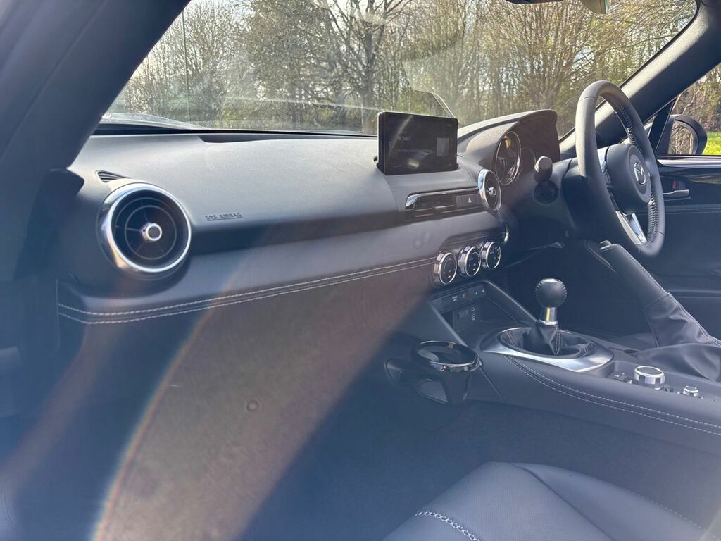 Mazda MX-5 1.5 132 Exclusive-line Convertible Grey #27